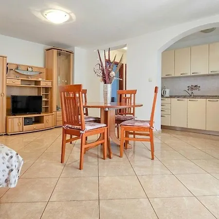 Ferienwohnung Fur 3 Personen Ca 35 Qm In Novigrad, Istrien Istrische Riviera - B60671 Karpinjan