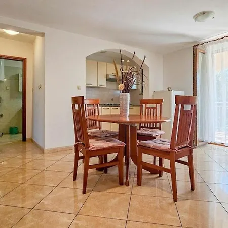 Ferienwohnung Fur 3 Personen Ca 35 Qm In Novigrad, Istrien Istrische Riviera - B60671 Karpinjan
