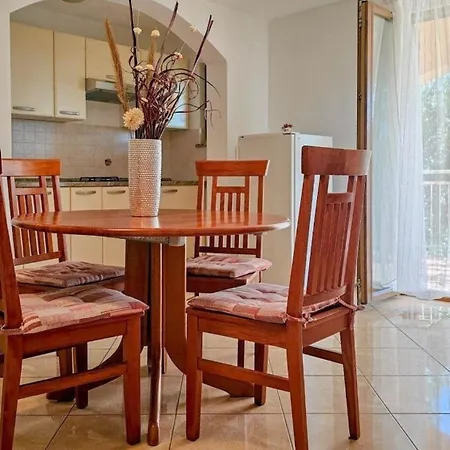 Ferienwohnung Fur 3 Personen Ca 35 Qm In Novigrad, Istrien Istrische Riviera - B60671 Apartment