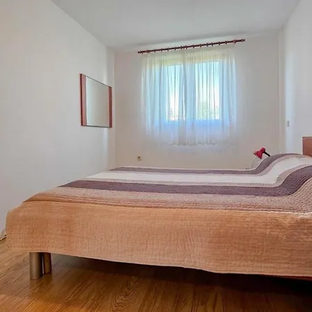 Ferienwohnung Fur 3 Personen Ca 35 Qm In Novigrad, Istrien Istrische Riviera - B60671 Apartment Karpinjan
