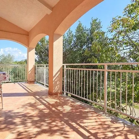 Apartment Ferienwohnung Fur 3 Personen Ca 35 Qm In Novigrad, Istrien Istrische Riviera - B60671 Karpinjan